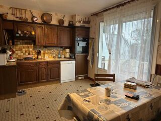  Maison  vendre 7 pices 