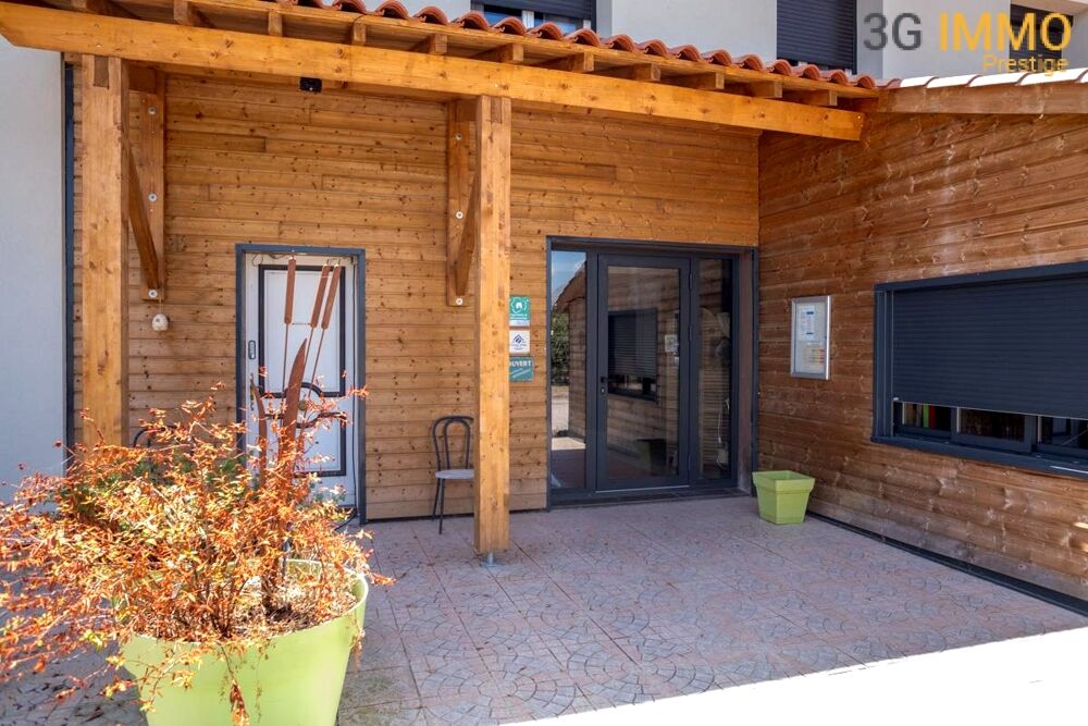 � vendre  Propri�t�/ch�teau Montauban (82000)