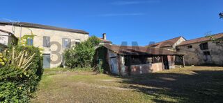  Immeuble à vendre 15 + pièces 443 m²