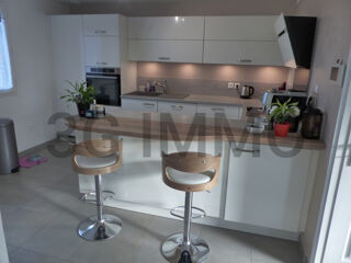 Appartement  vendre 5 pices 102 m