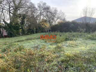  Terrain à vendre 600 m² Uzès