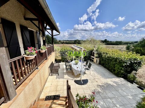   Maison traditionnelle 5 pi�ces Maison - 5 pi�ce(s) - 195 m�