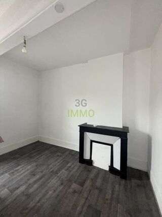  Immeuble à vendre 193 m² Rive-de-gier