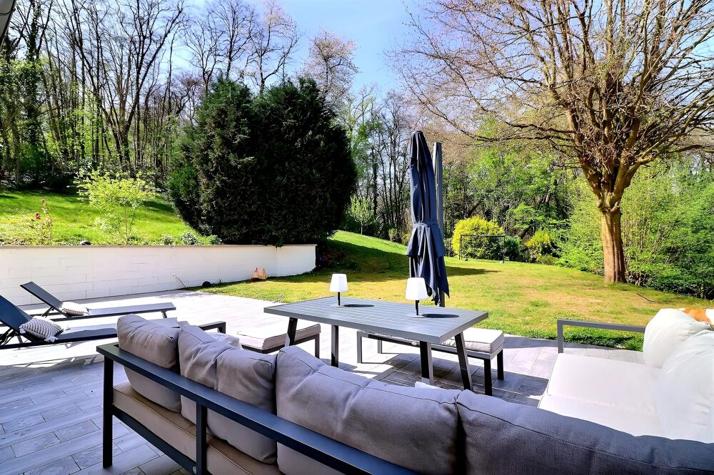 Maison 6 pièces 160 m² · à Verneuil-en-Halatte · 160 m² · 458 000 €