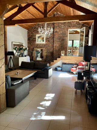  Maison � vendre 9 pi�ces 