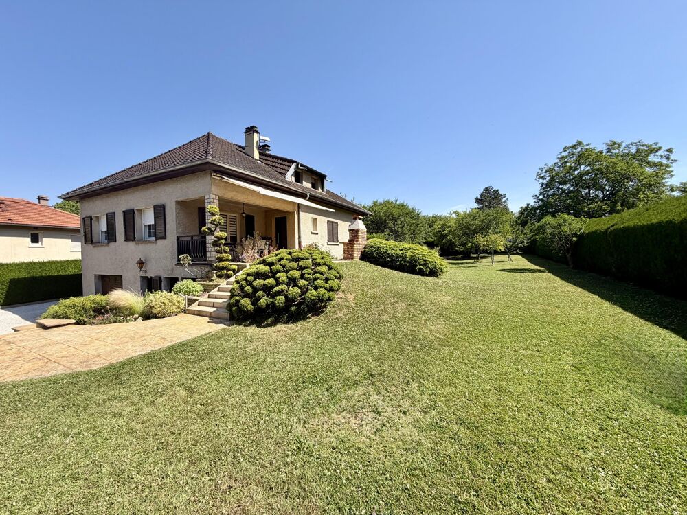 Vente Maison Maison 8 pièces Chalèze