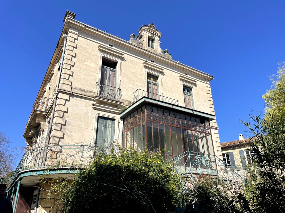 Maison 17 pièces 372 m² · à Marguerittes · 372 m² · 448 375 €