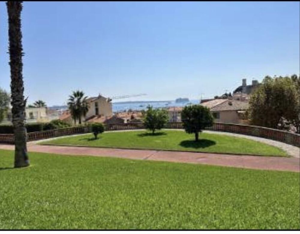 � vendre  Appartement Cannes (06400)