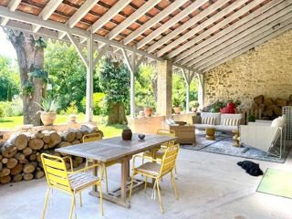  Maison  vendre 7 pices 