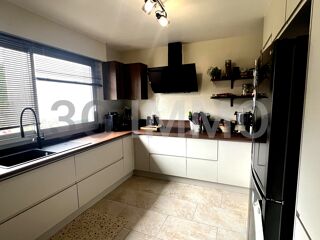  Maison  vendre 6 pices 162 m