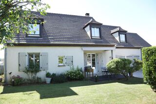  Maison  vendre 8 pices 143 m