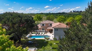  Maison à vendre 8 pièces 218 m²