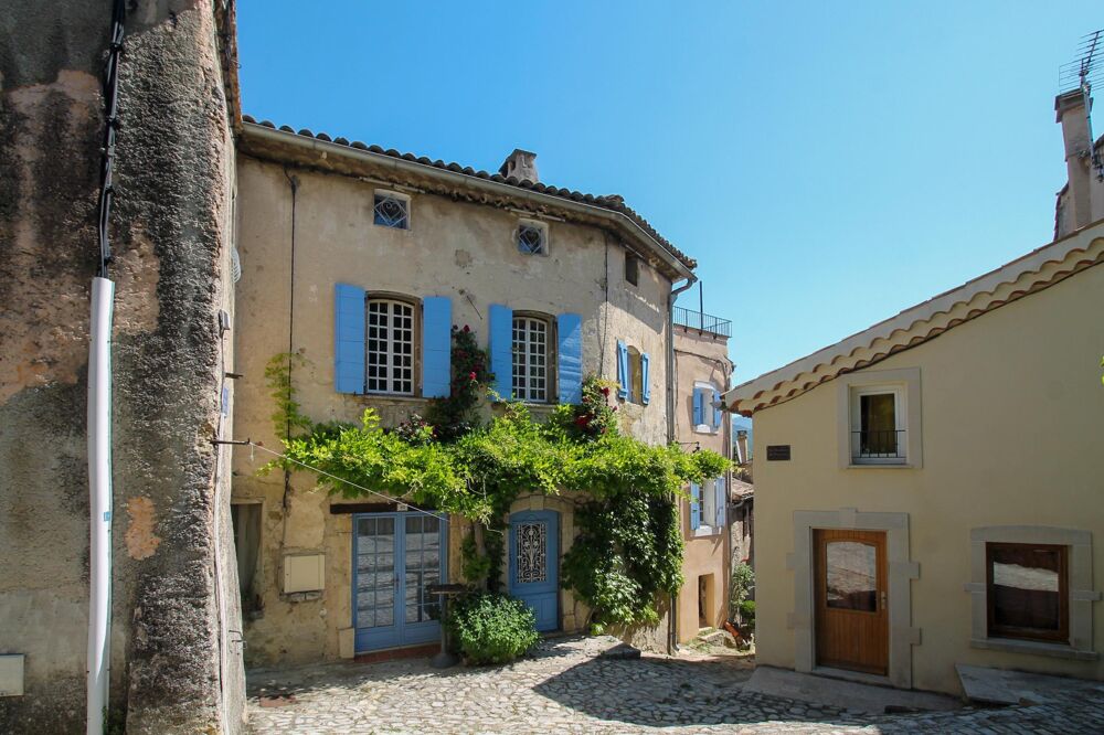 Maison de village 14 pièces
