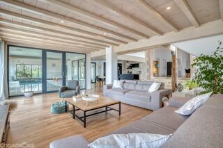  Maison à vendre 7 pièces 349 m²