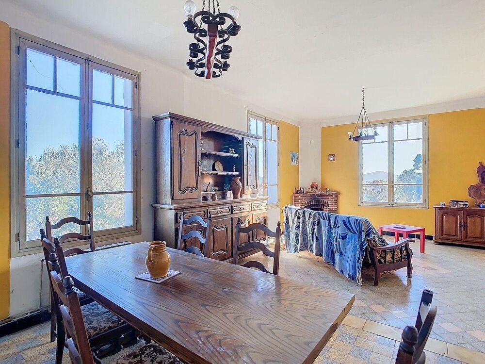 Appartement 4 pièces 105 m² · à Solliès-Ville · 105 m² · 229 000 €