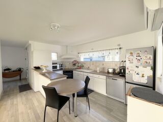  Maison � vendre 5 pi�ces  Taillades