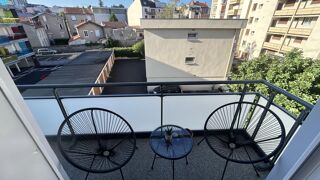  Appartement à louer 4 pièces 68 m²