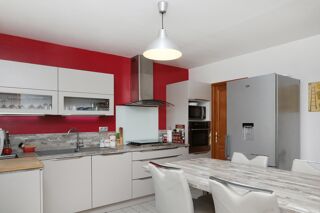  Maison  vendre 8 pices 143 m