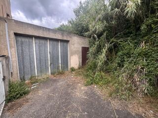  Parking / Garage à vendre 167 m² Béziers