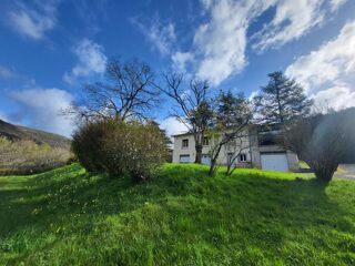  Maison  vendre 7 pices 