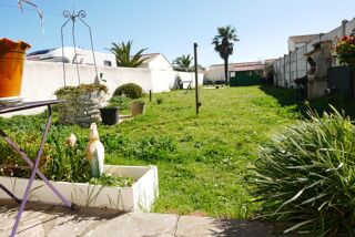  Maison  vendre 2 pices  La cotinire