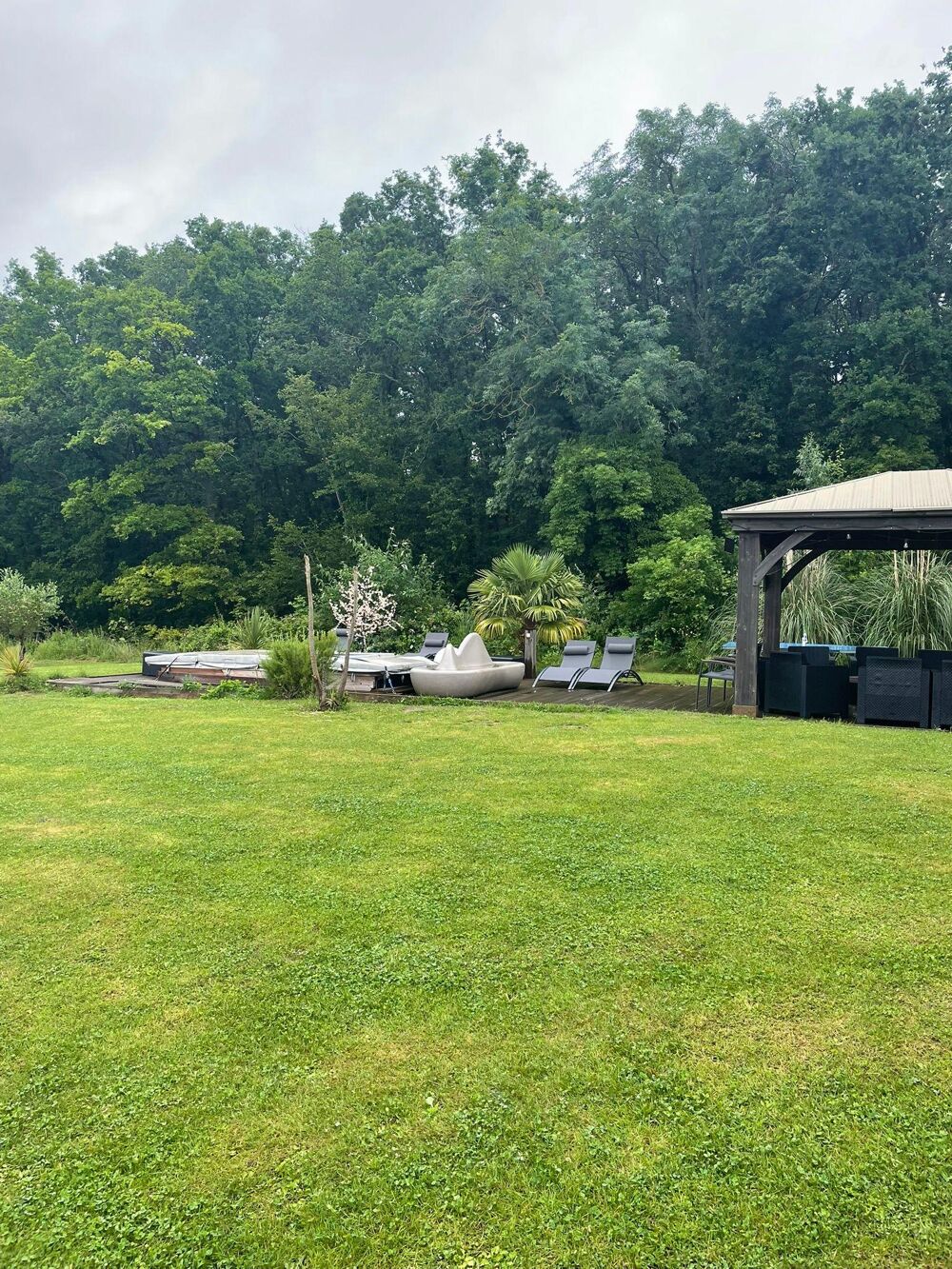   Vente murs pro  à Breuillet 