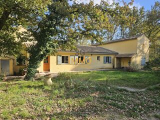  Maison à vendre 8 pièces 237 m²