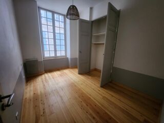  Immeuble à vendre 393 m² Agen