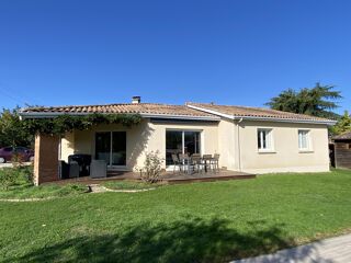 Vente Maison Maison 6 pièces Arveyres