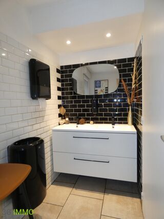  Immeuble à vendre 4 pièces 178 m² Carhaix-plouguer