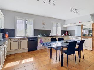  Maison à vendre 7 pièces 208 m²