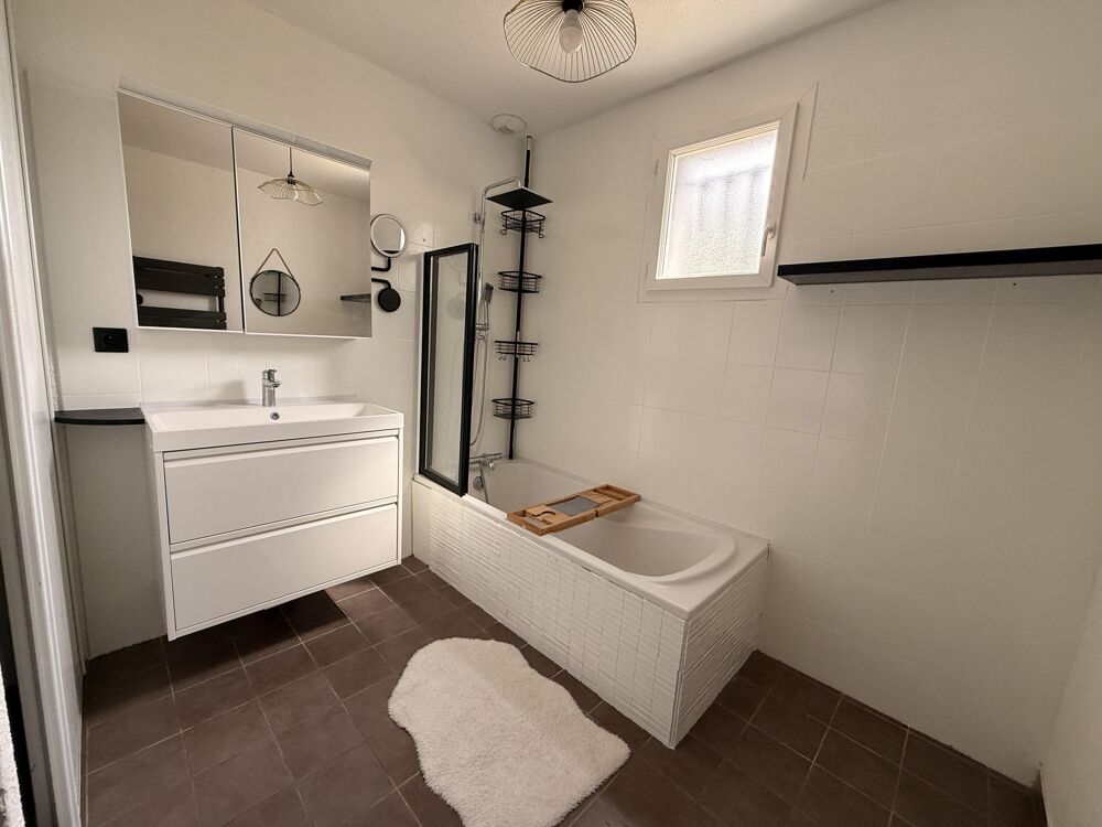 Vente Maison Maison de plain-pied 4 pièces La tour-du-crieu