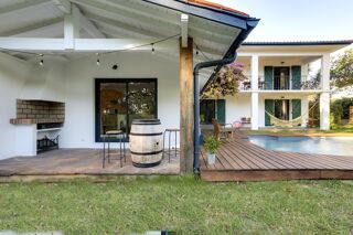 Vente Maison Maison avec dépendance 7 pièces Ondres