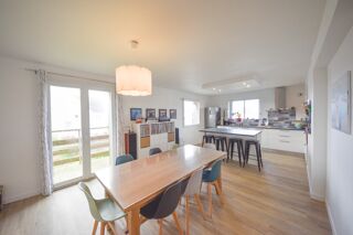  Maison � vendre 9 pi�ces 175 m�