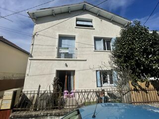  Immeuble à vendre 10 pièces 150 m² Agen