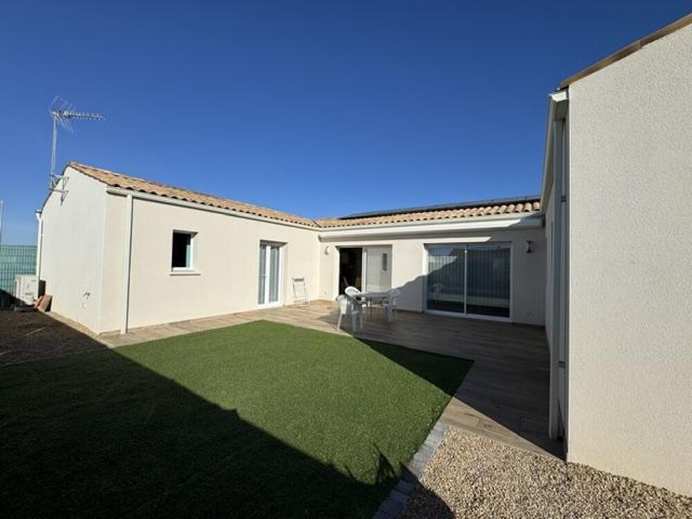 Maison 6 pièces · à Échillais · 360 000 €