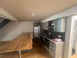  Appartement à louer 83 m²