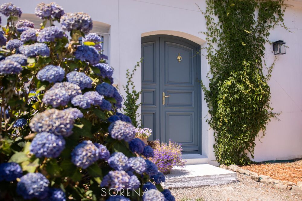 Maison 8 pièces 213 m² · à Kervignac · 213 m² · 548 000 €