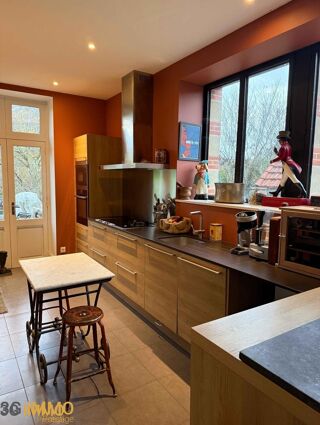  Maison à vendre 10 pièces 225 m²