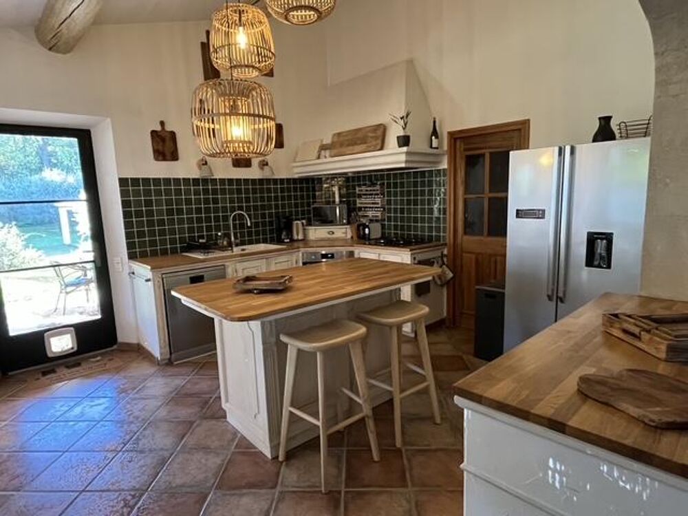 à vendre  Maison Robion (84440)