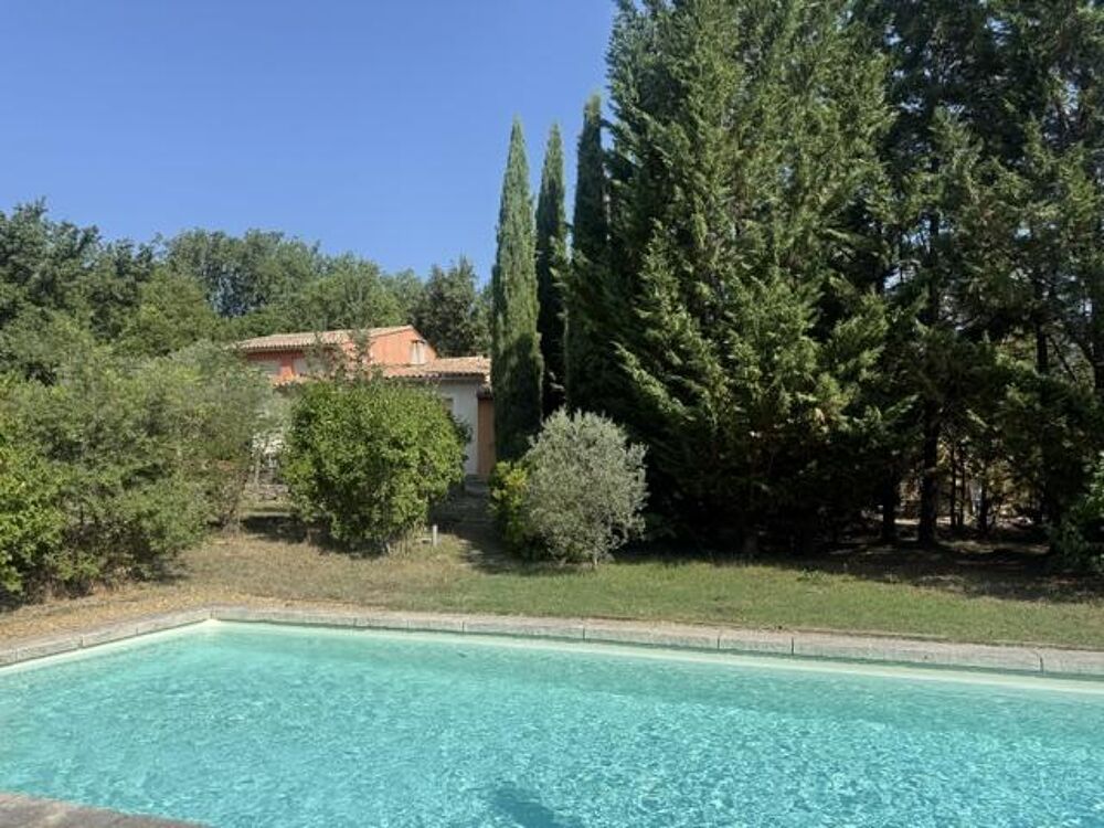 Maison 7 pièces 203 m² · à Roussillon · 203 m² · 730 000 €
