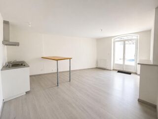  Immeuble à vendre 9 pièces 220 m² Gignac