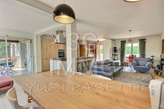  Maison � vendre 5 pi�ces 1365 m�