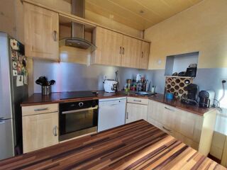  Maison � vendre 9 pi�ces 200 m�