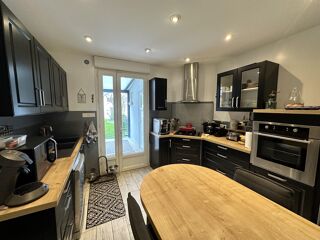  Maison à vendre 8 pièces 164 m²