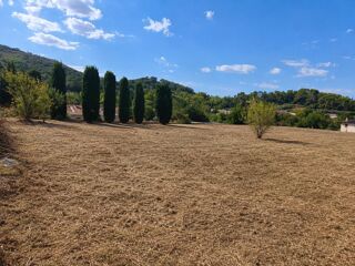  Terrain à vendre 776 m²