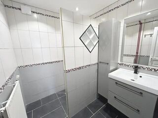  Maison  vendre 7 pices 135 m