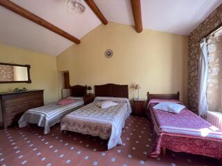 Maison  vendre 7 pices 200 m