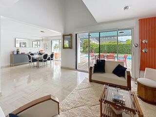  Maison à vendre 8 pièces 263 m²