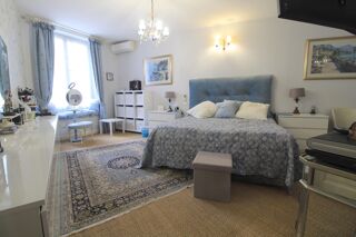  Maison � vendre 10 pi�ces 240 m�